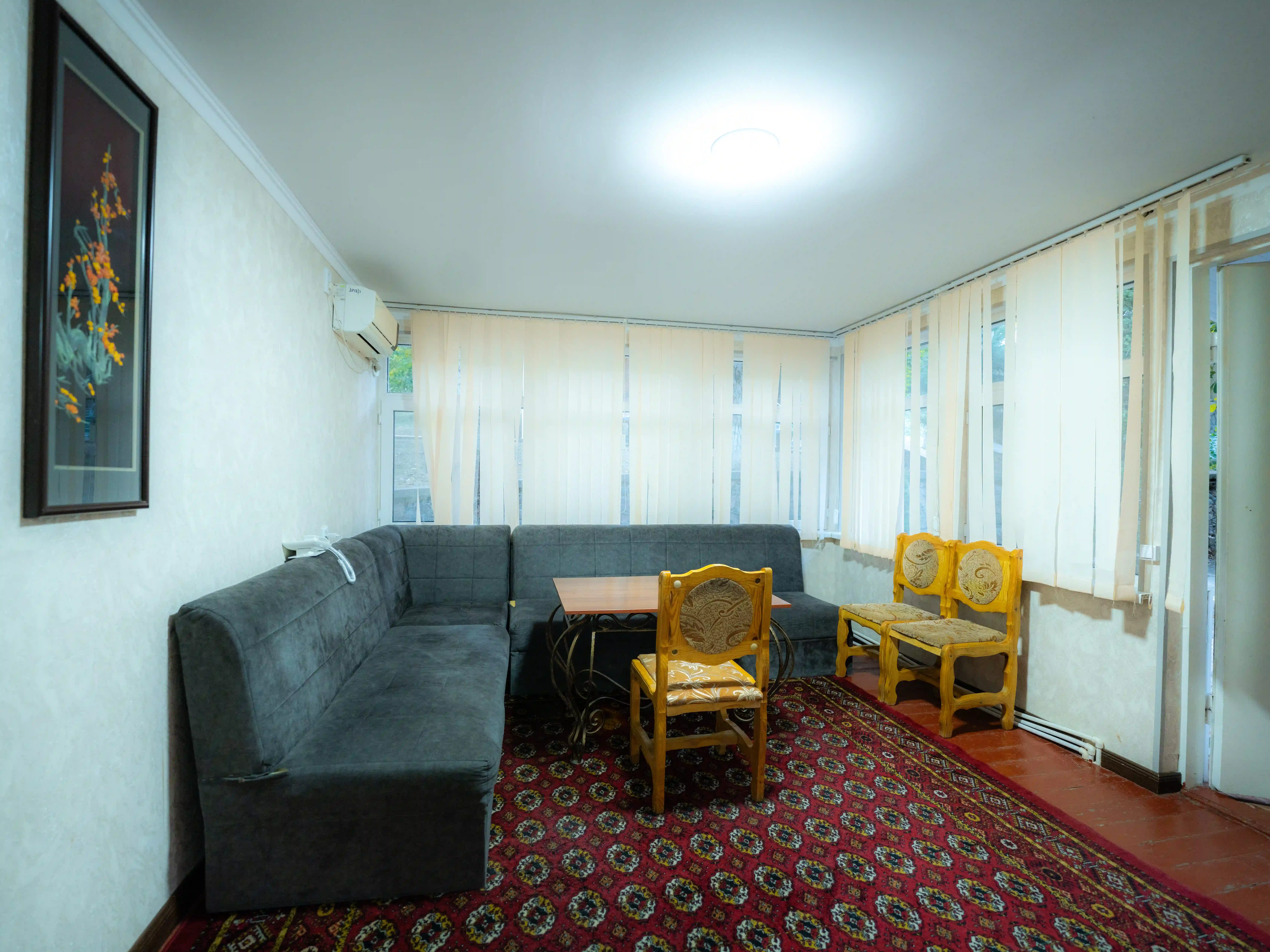 7-person Cottage Interior 2