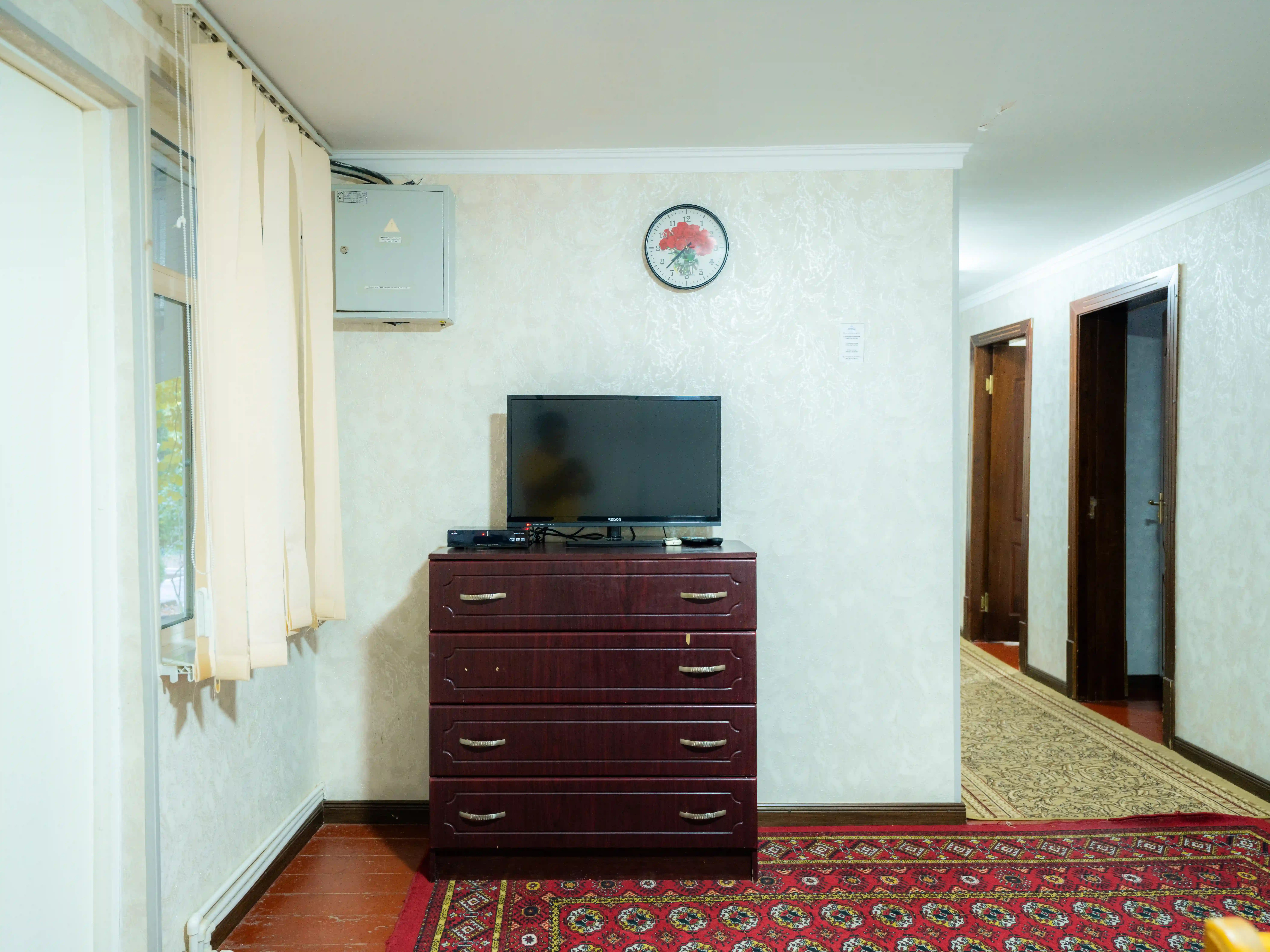 7-person Cottage Interior 3