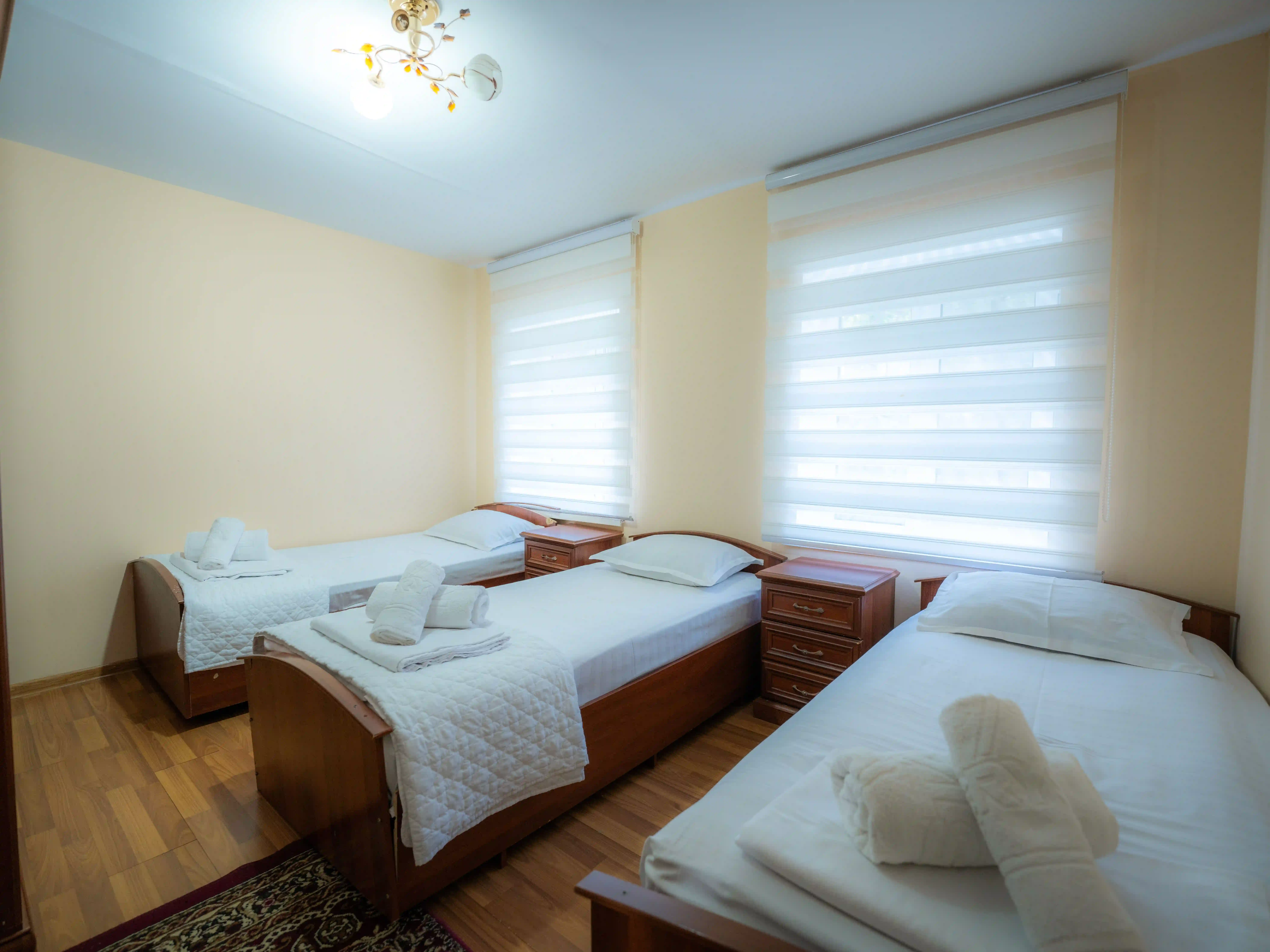 5-person Cottage Interior 3